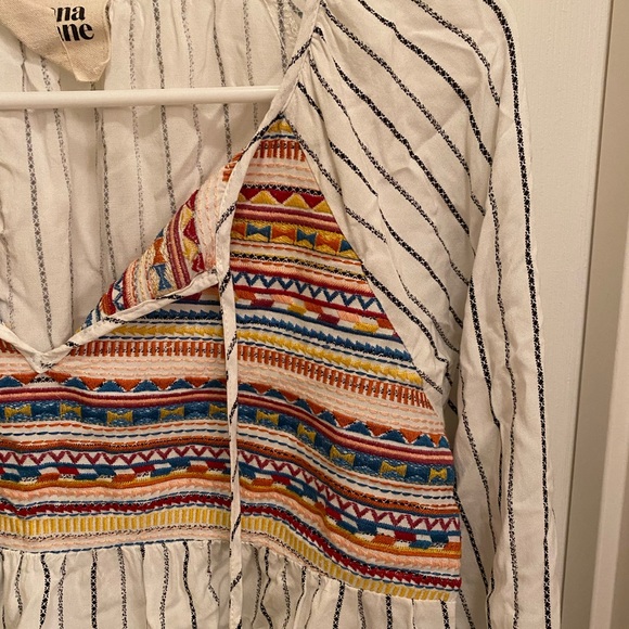 Savanna Jane Embroidered Blouse Bohemian Boho Peasant Festival - Picture 4 of 11